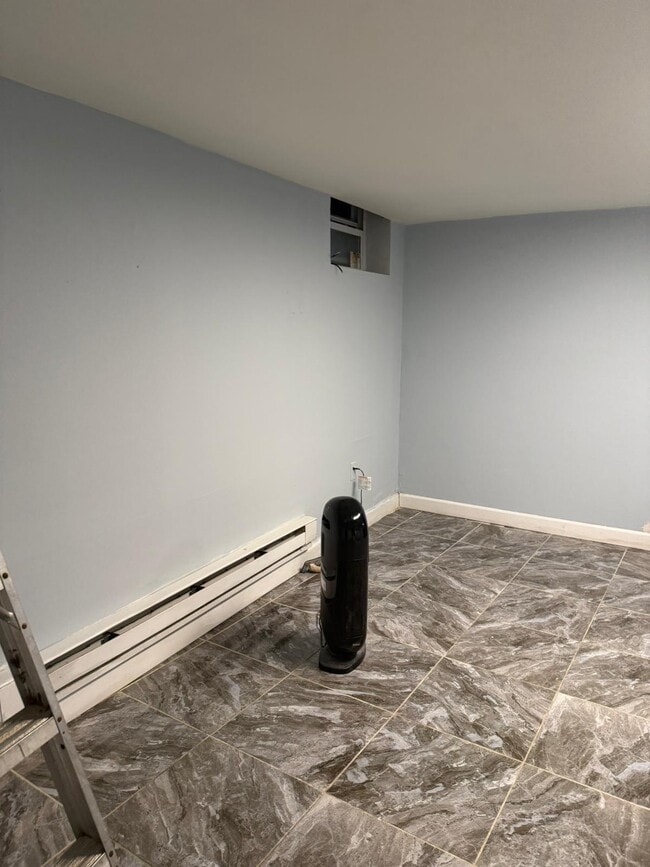 Building Photo - 72 Trenton St