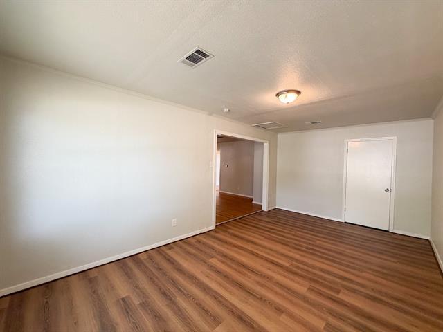 Building Photo - 118 Brazos St
