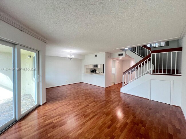 Building Photo - 7852 NW 7th Ct