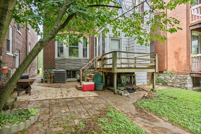 Building Photo - Fantastic 3bd/1.5ba home! Coming soon!