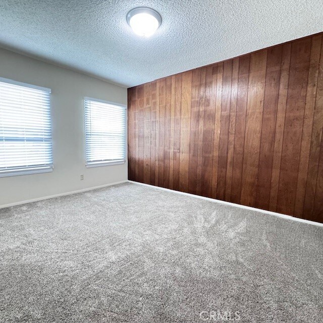 Building Photo - 4840 Heleo Ave