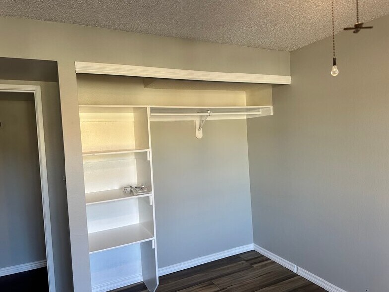 Building Photo - 4400 S Quebec St