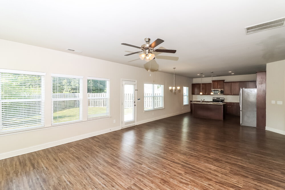 Building Photo - 267 Faron Dr