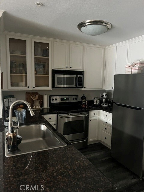 Building Photo - 1030 Vista Del Cerro Dr