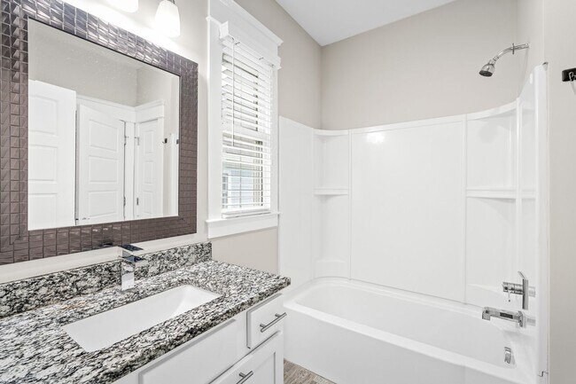 Building Photo - Beautiful 3-bedroom home in The Nations!