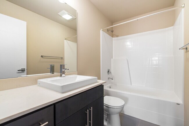 Building Photo - 17822 19th Ave W