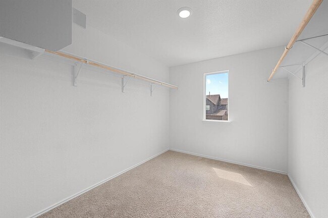 Building Photo - 164 Frogmore Lp