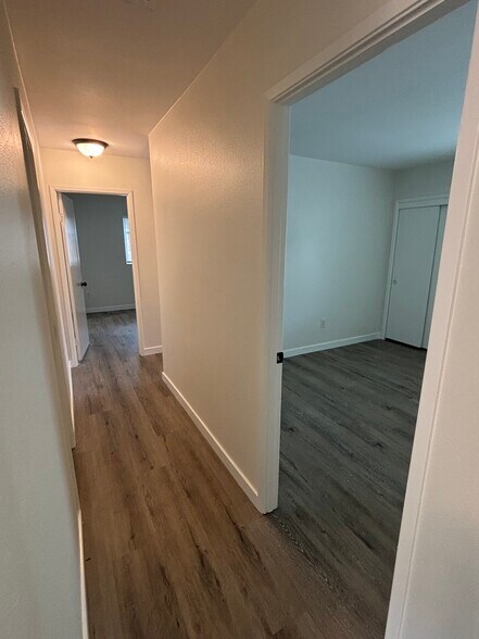 Building Photo - 11385 Almazon St