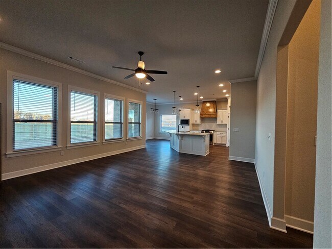 Building Photo - 1450 Sessile Oak Wy