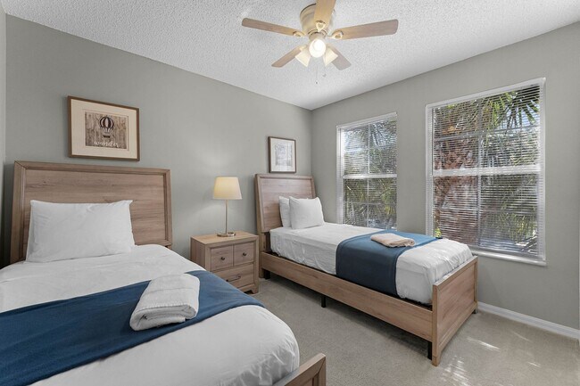 Building Photo - 4-Bedroom, 4-Bathroom in Kissimmee ***MOVE-IN SPECIAL/50% 2ND MONTH***(FURNISHED/OPTIONAL)