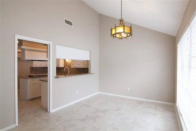 Building Photo - 22102 Woodrose Dr