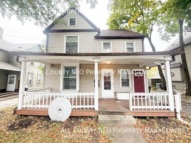 Primary Photo - 470 Allyn St