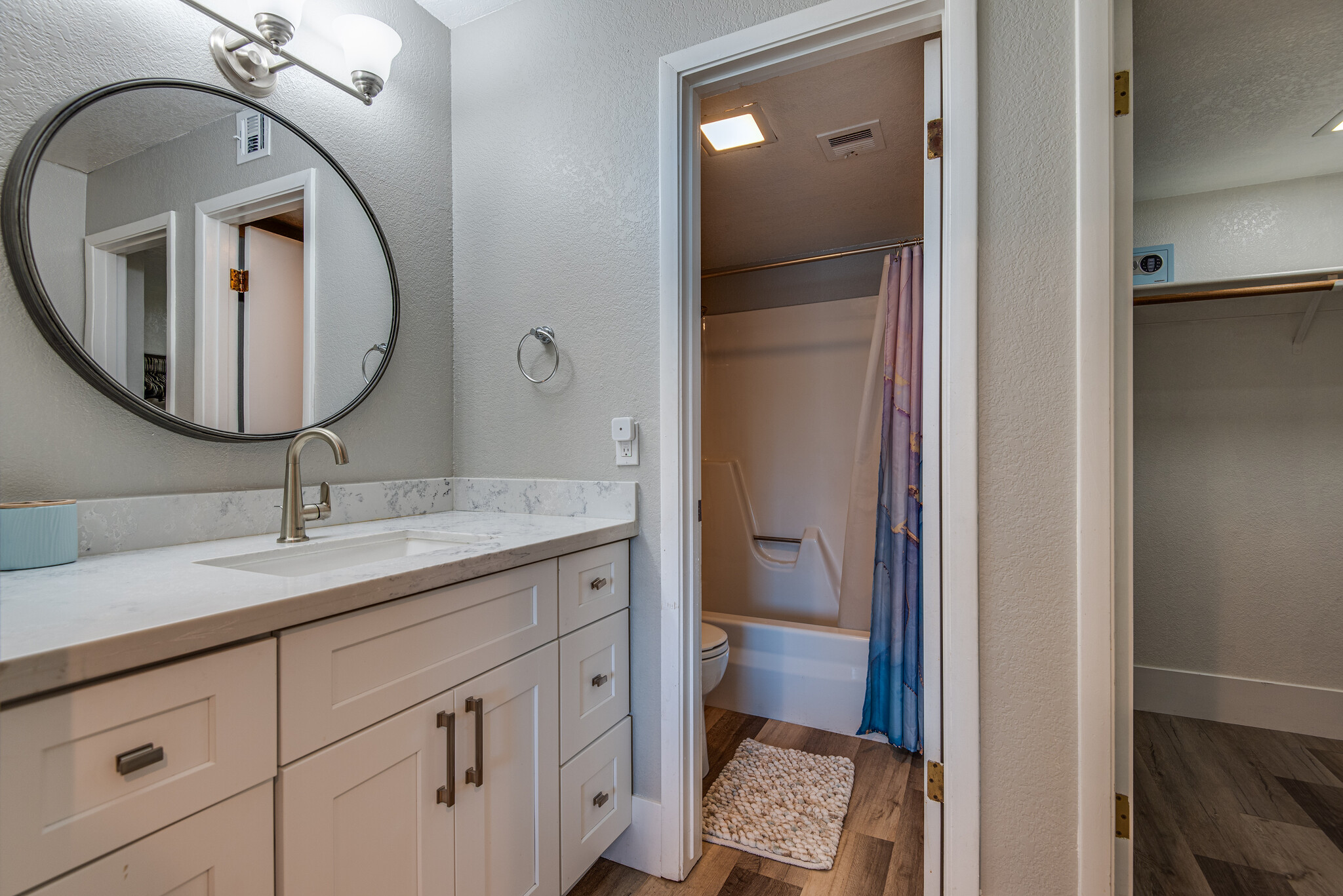 Vanity in king room with separate room for bath. - 4150 E Cactus Rd