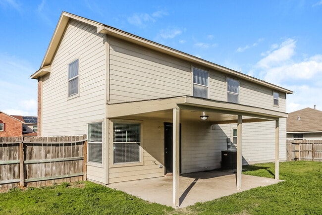 Building Photo - 7931 Brook Trail Cir