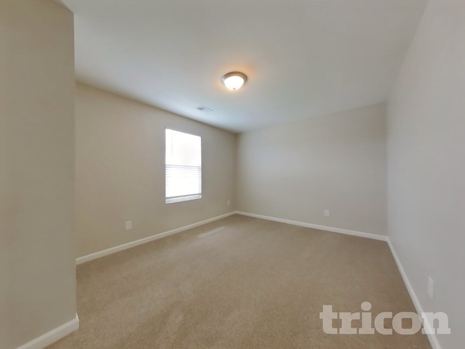 Building Photo - 129 Verona Dr NW