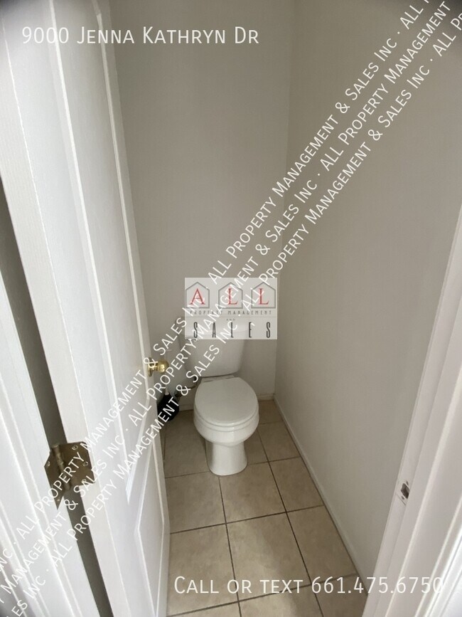Building Photo - 9000 Jenna Kathryn Dr