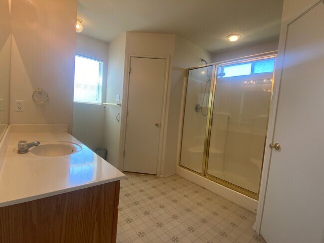 Building Photo - 3 BEDROOM BELTON ISD