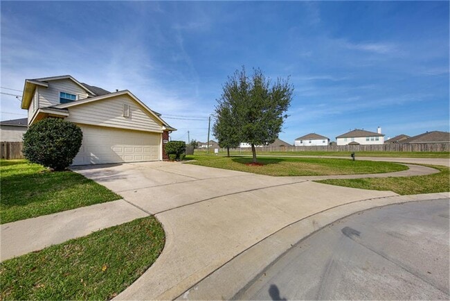 Building Photo - 12702 Claradeen Ct