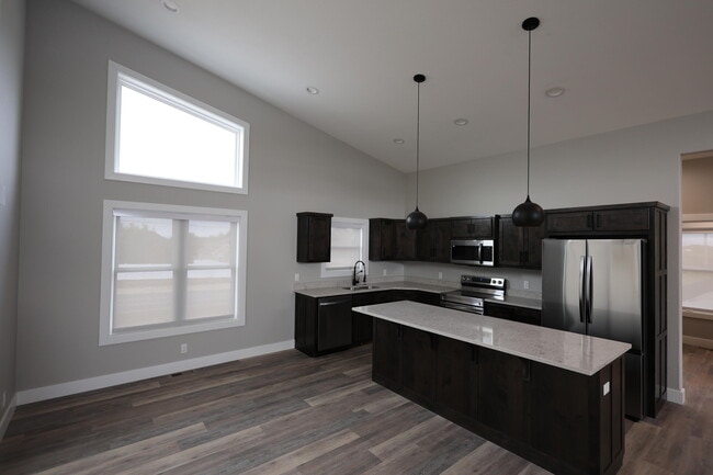 Building Photo - 4288 W 32nd St