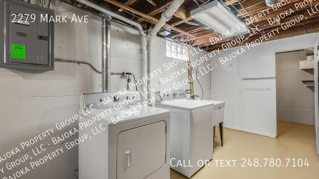 Building Photo - 2279 Mark Ave