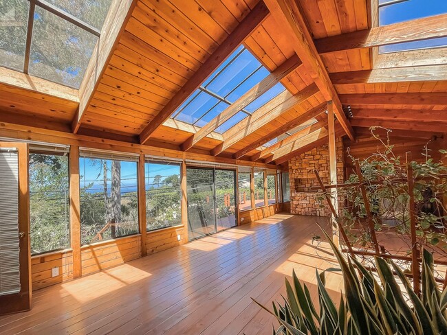 Building Photo - Unique Carmel Highlands 2 Bed, 2 Bath + Sunroom & Office