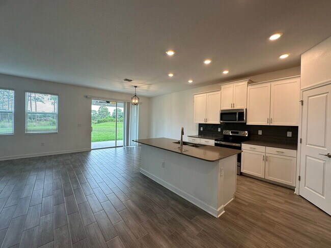 Building Photo - 5632 Quiet Palm Lp