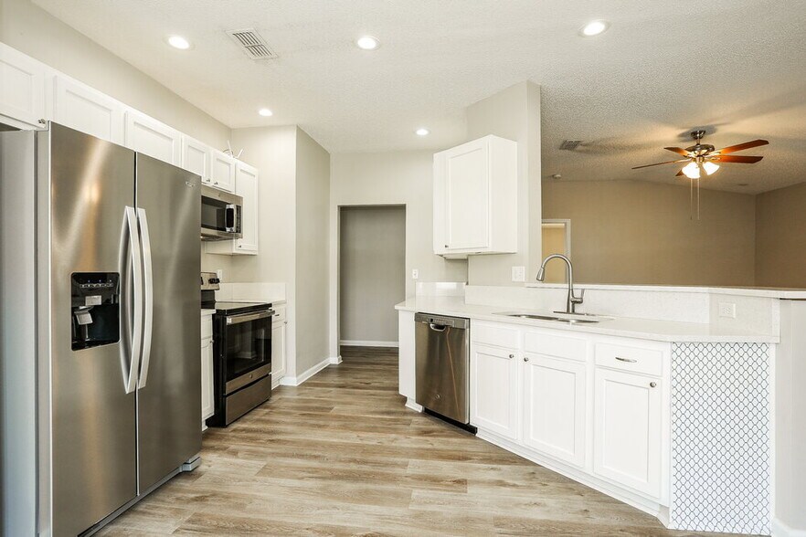 Building Photo - 3272 Net Ct