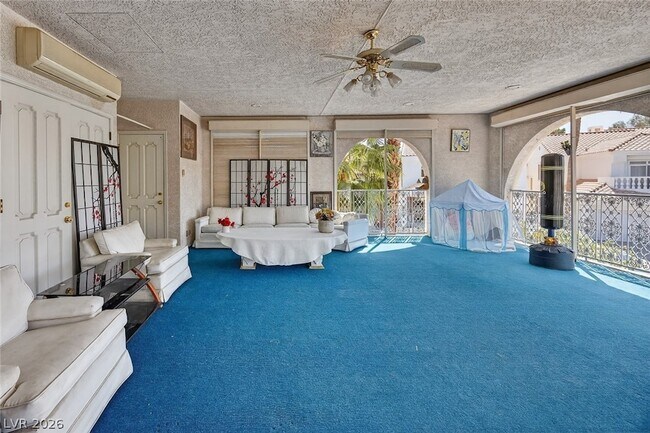 Building Photo - 2834 Queens Courtyard Dr