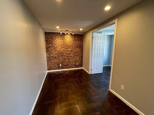 Building Photo - 2 bedroom in Bronx NY 10468