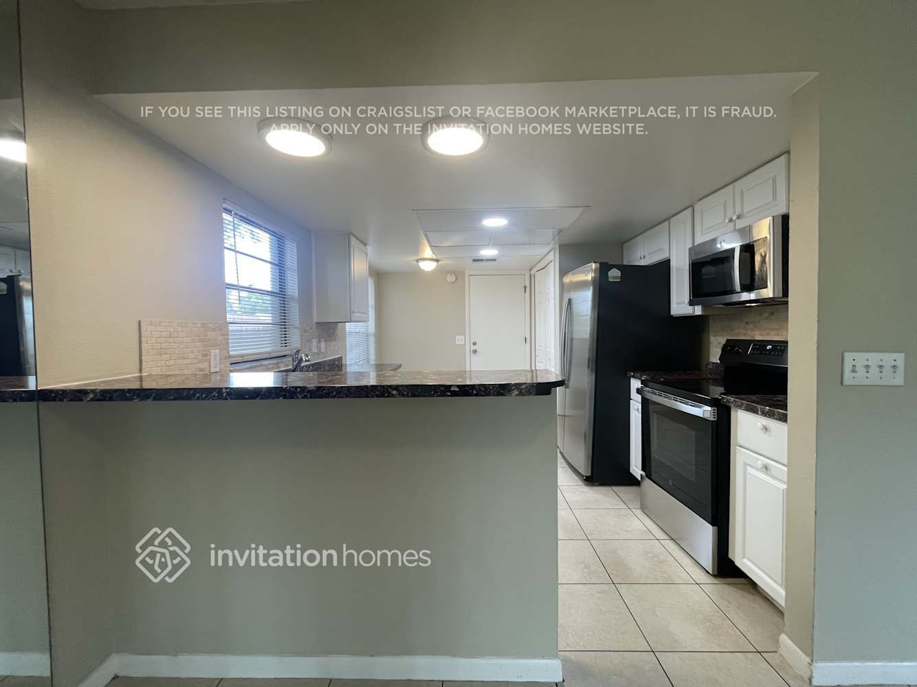 Building Photo - 819 Sunridge Point Dr