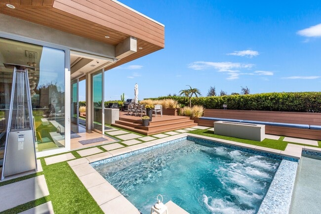 Building Photo - 1439 Devlin Dr