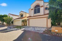 Building Photo - 2333 E Gelding Dr