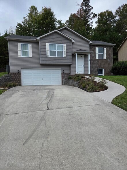 Primary Photo - 7809 Elkton Ln