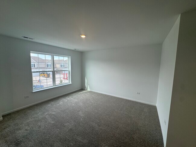Building Photo - 7714 Nightshade Ln