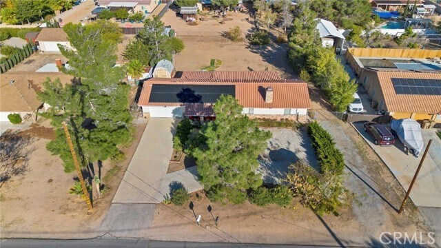 Building Photo - 7371 Lyons Ave
