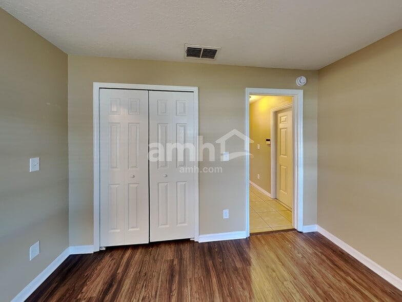 Building Photo - 1461 Whooping Dr