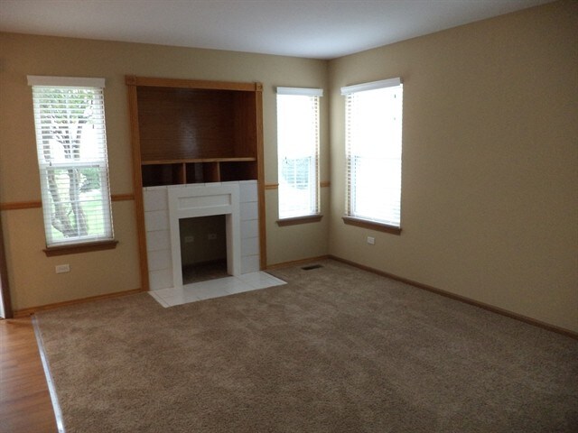 Building Photo - 1201 Darnell Dr