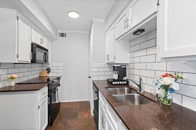 Building Photo - 7610 Highmont St