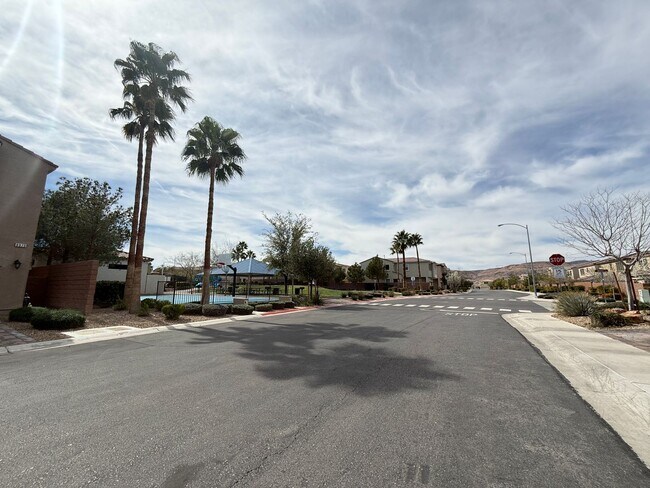 Building Photo - 8974 Don Valley Ave