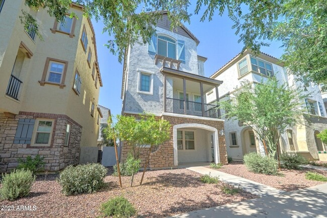 Building Photo - 1717 E Dogwood Ln