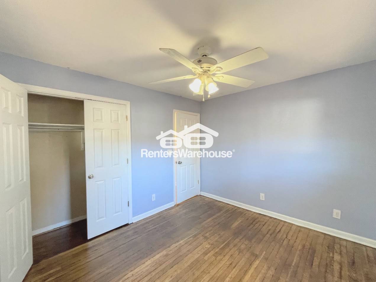 Building Photo - 4940 Erskine St