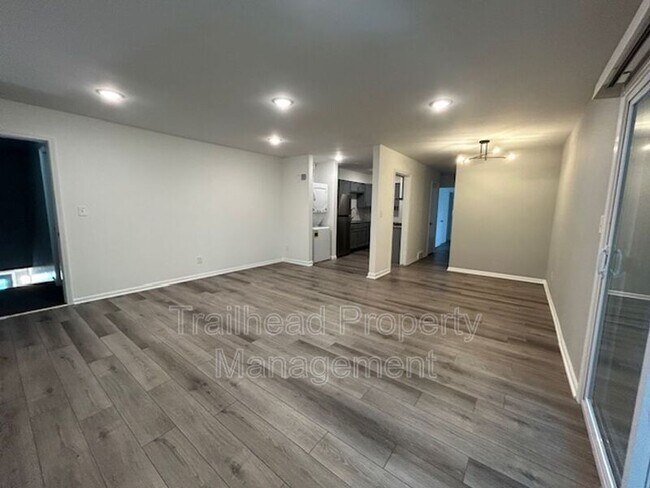 Building Photo - 8455 Lowell Ave