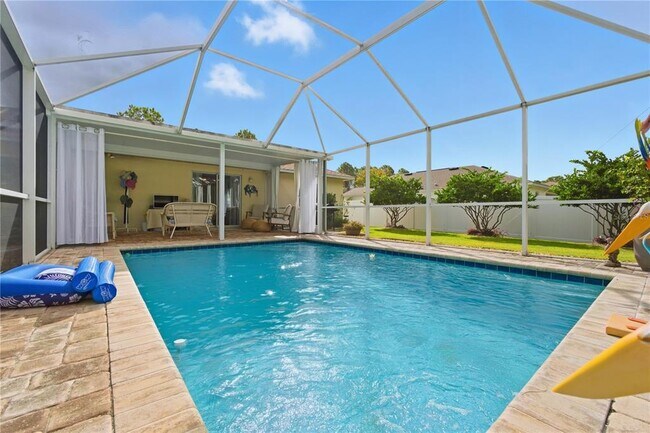 Building Photo - 14 Frenora Ln