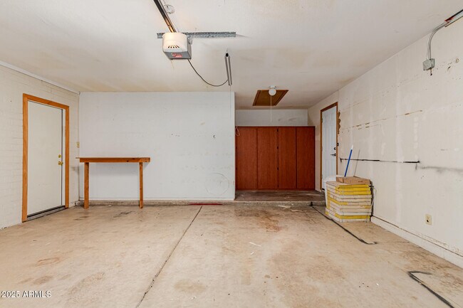 Building Photo - 13209 N 30th St