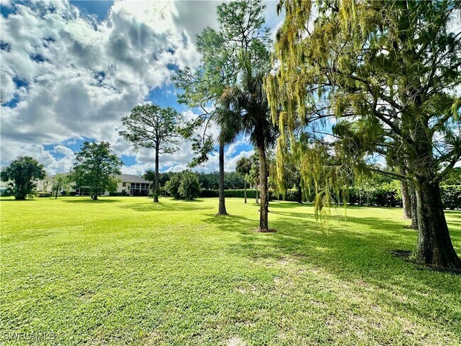 Building Photo - 709 Landover Cir