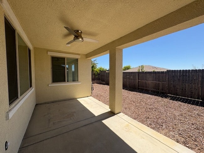Building Photo - 55+ Rental Home in Heritage