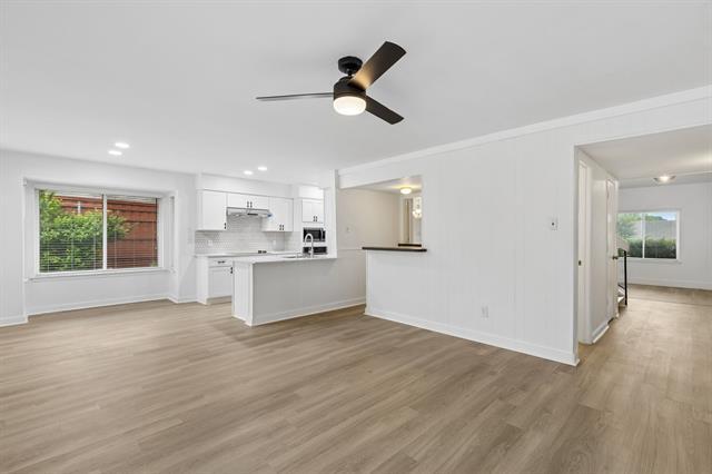 Building Photo - 1801 Hanover Dr