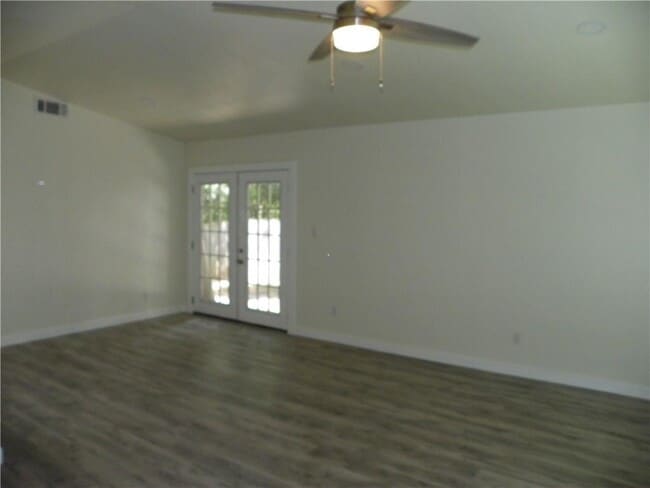 Building Photo - 1306 Colony Creek Dr