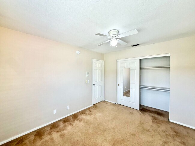 Building Photo - Spacious Rancho Highlands Home | 3 Bed + Den + Bonus Room & 3-Car Garage