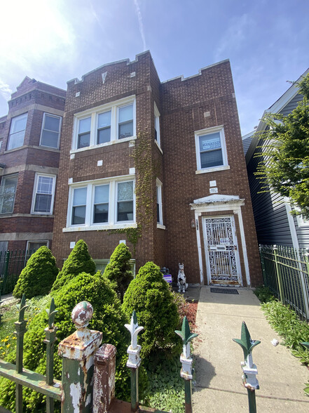 Primary Photo - 1542 N Kolin Ave